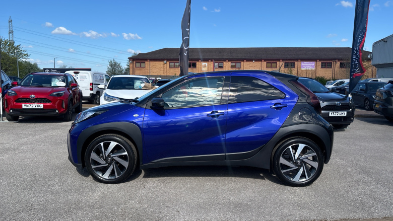 Toyota Aygo X 1.0 VVT-i Edge 5dr Petrol Hatchback